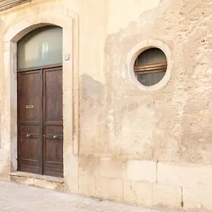 Bed & Breakfast Darsena Sunset By Wonderful Italy, Syracuse